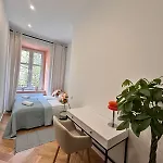 Modern Delux Apartment! - Air Conditioning