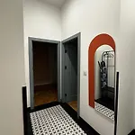 Апартаменты Modern Delux Apartment! - Air Conditioning