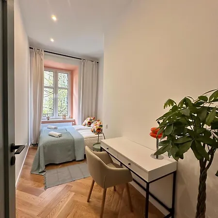 Appartement Modern Delux Apartment! - Air Conditioning *