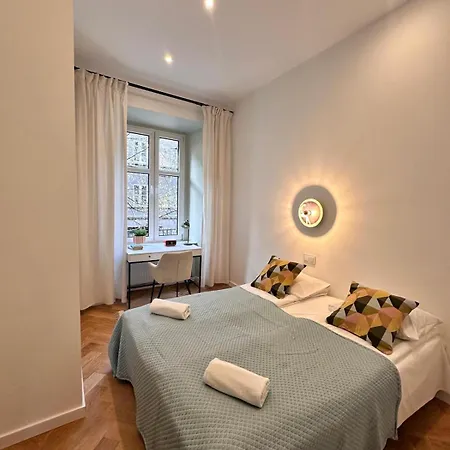 Appartement Modern Delux Apartment! - Air Conditioning