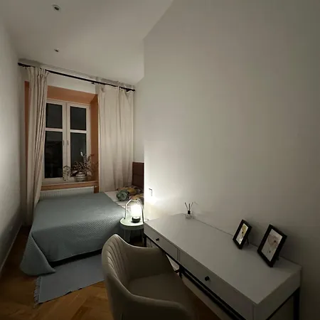 Apartamento Modern Delux Apartment! - Air Conditioning